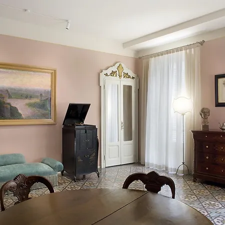 Alojamento de Acomodação e Pequeno-almoço Casa Sironi 3*